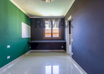 Stanza vuota - Casa semi indipendente VIA ACHILLE GRANDI
 
4, Cantù - foto 64