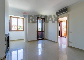 Stanza vuota - Casa semi indipendente VIA ACHILLE GRANDI
 
4, Cantù - foto 75