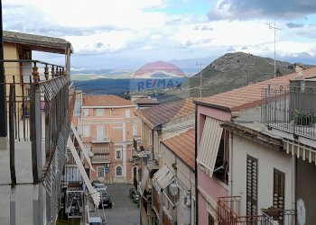 Edificio all\'aperto - Independent house Via Armando Diaz
 
32, Ramacca - photo 25