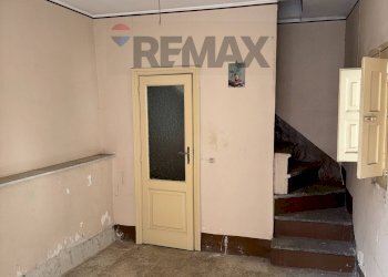 Scale - Semi-detached house Cortile Mantova
 
sn, Biancavilla - photo 3