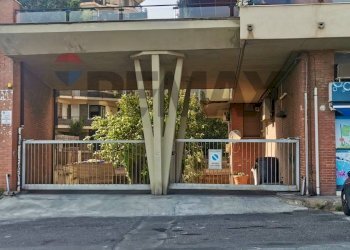 Edificio all\'aperto - Box Via Alcide De Gasperi
 
173, Catania - foto 1