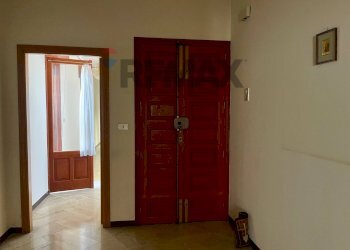 Hall / corridoio - Apartment Viale della Rimembranza
 
49, Mineo - photo 5