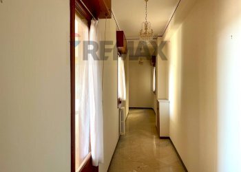 Hall / corridoio - Apartment Viale della Rimembranza
 
49, Mineo - photo 23
