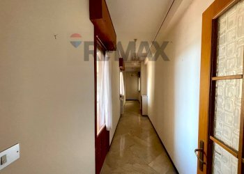 Hall / corridoio - Apartment Viale della Rimembranza
 
49, Mineo - photo 87