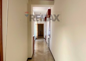Hall / corridoio - Apartment Viale della Rimembranza
 
49, Mineo - photo 88