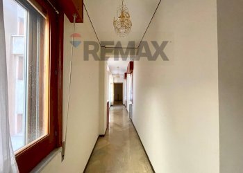 Hall / corridoio - Apartment Viale della Rimembranza
 
49, Mineo - photo 89