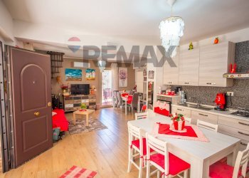 Cucina - Villa a Schiera Contura inferiore
 
69, Savoca - foto 3