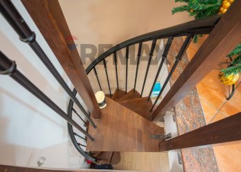 Scale - Villa a Schiera Contura inferiore
 
69, Savoca - foto 13