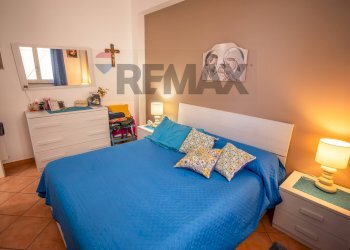 Camera / camera da letto - Villa a Schiera Contura inferiore
 
69, Savoca - foto 17