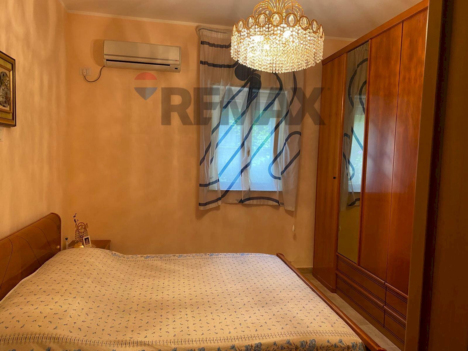 Camera / camera da letto - Four-room apartment via asiago
25, Francavilla di Sicilia - photo 3