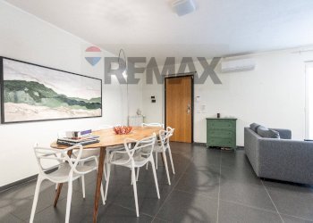 Sala da pranzo - Villa a Schiera Via mazzaglia
 
27, Aci Catena - foto 8