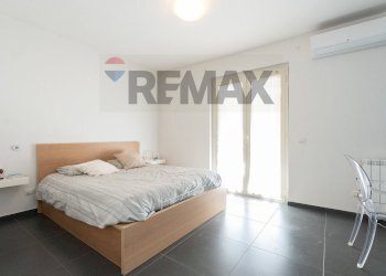 Camera / camera da letto - Villa a Schiera Via mazzaglia
 
27, Aci Catena - foto 17