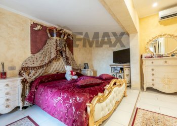 Camera / camera da letto - Villa Stradale Cravone
 
103, Catania - photo 16