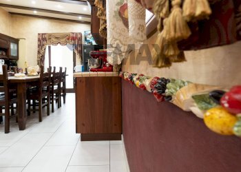 Sala da pranzo - Villa Stradale Cravone
 
103, Catania - photo 20