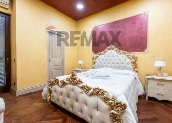 Camera / camera da letto - Villa Stradale Cravone
 
103, Catania - photo 24