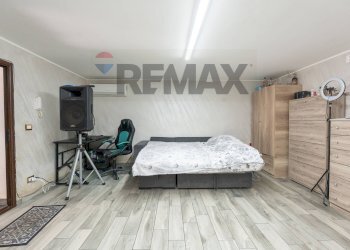 Camera / camera da letto - Villa Stradale Cravone
 
103, Catania - photo 37