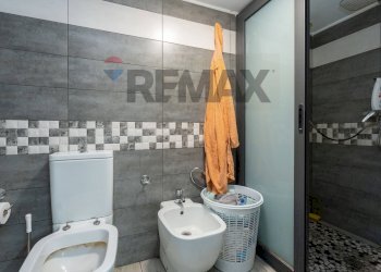 Bagno - Villa Stradale Cravone
 
103, Catania - photo 40