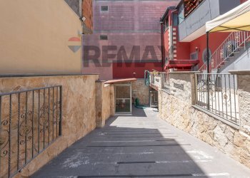 Edificio all\'aperto - Villa Stradale Cravone
 
103, Catania - photo 43
