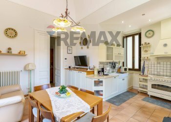 Sala da pranzo - Casa indipendente Via Scalilla
 
50, Mascalucia - foto 24