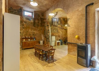 Sala da pranzo - Casa indipendente Via Scalilla
 
50, Mascalucia - foto 45