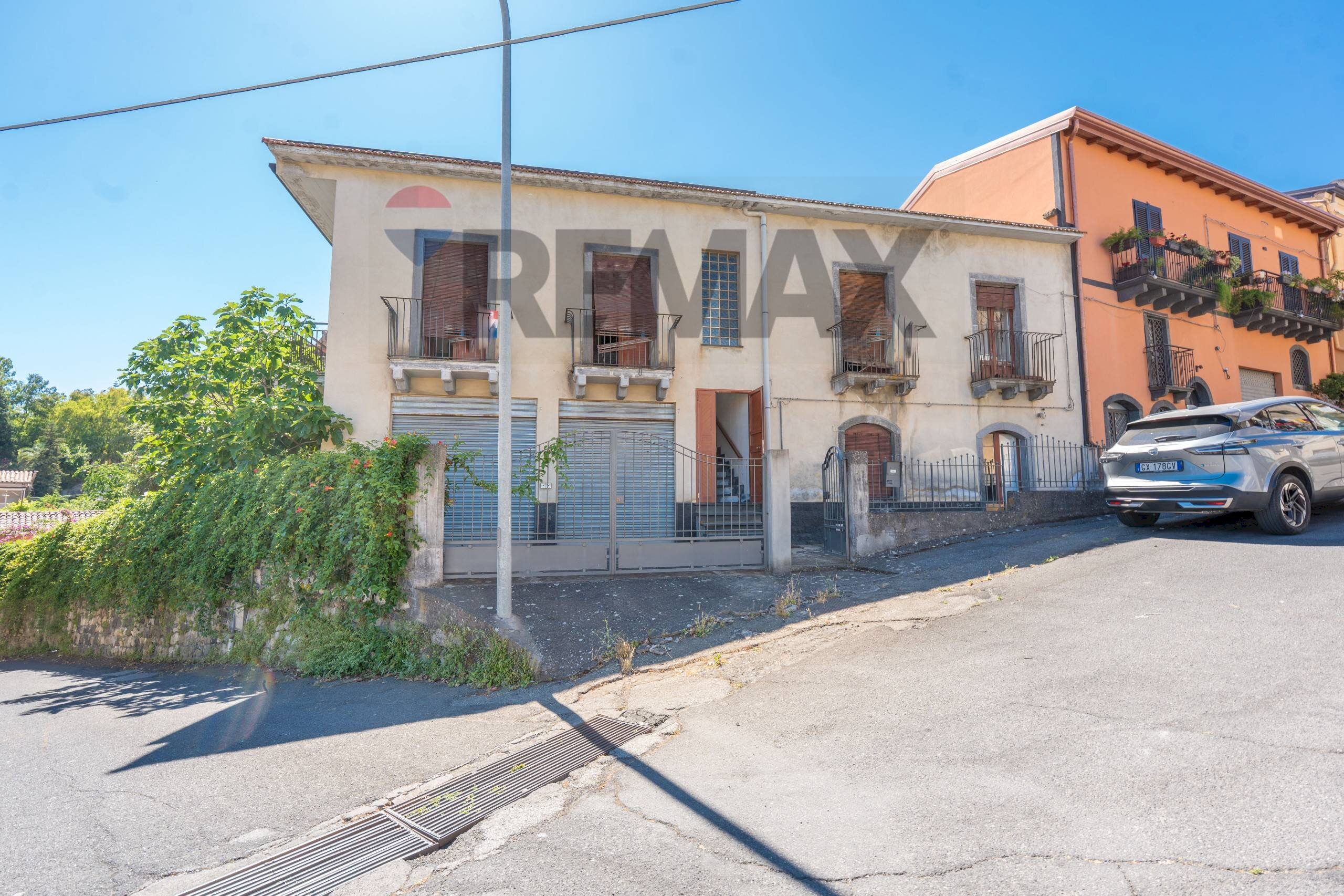 Edificio all\'aperto - Casa indipendente via piano fiera
 
7-11, Castiglione di Sicilia - foto 1