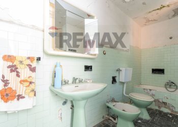 Bagno - Casa indipendente via piano fiera
 
7-11, Castiglione di Sicilia - foto 23