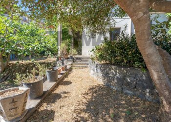 Giardino - Casa indipendente via piano fiera
 
7-11, Castiglione di Sicilia - foto 28
