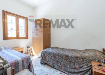 Camera / camera da letto - Casa indipendente via piano fiera
 
7-11, Castiglione di Sicilia - foto 37