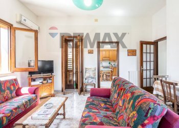 Soggiorno - Casa indipendente via piano fiera
 
7-11, Castiglione di Sicilia - foto 44