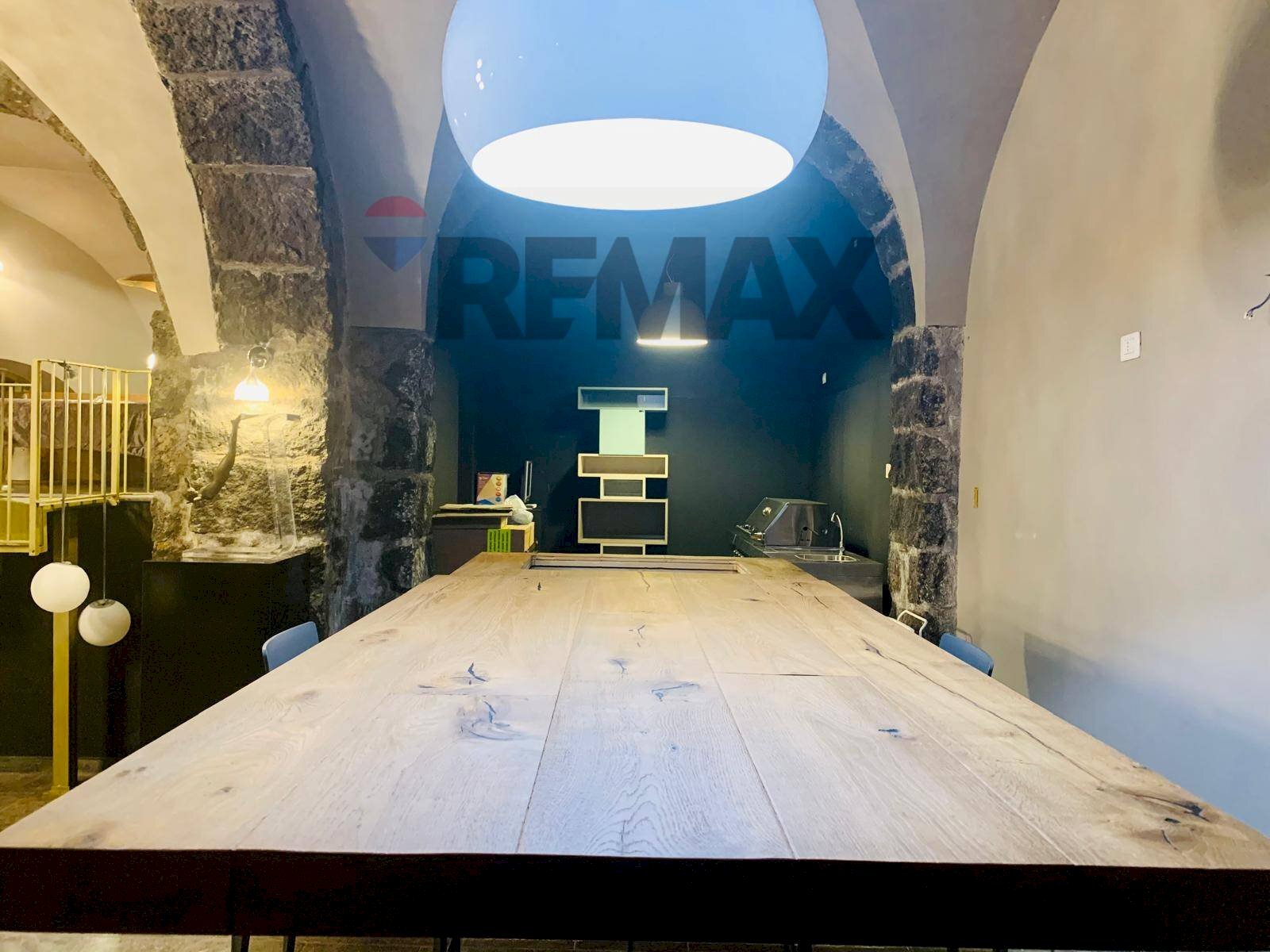 Ricezione / Lobby - Commercial Premises Via Romeo
 
74, Acireale - photo 1