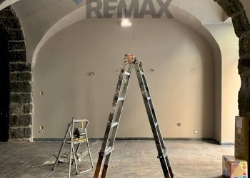 Ricezione / Lobby - Commercial Premises Via Romeo
 
74, Acireale - photo 6