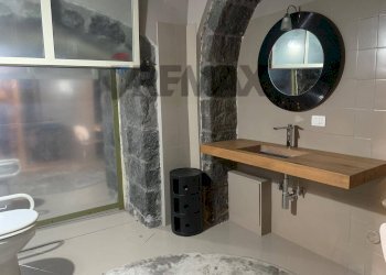 Bagno - Commercial Premises Via Romeo
 
74, Acireale - photo 9