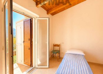 Camera / camera da letto - Casa indipendente CONTRADA TRE FONTANE
 
SNC, Militello Rosmarino - foto 11