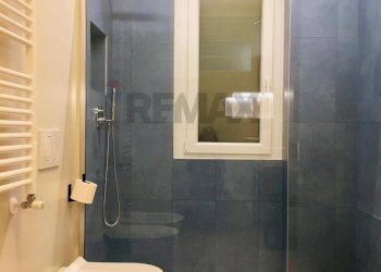 Bagno - Three-room apartment VIA CESARE BATTISTI
 
35, San Donato Milanese - photo 10