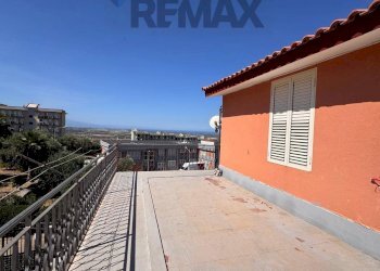 Terrazza - Casa semi indipendente via Aspromonte
 
14, Melilli - foto 19