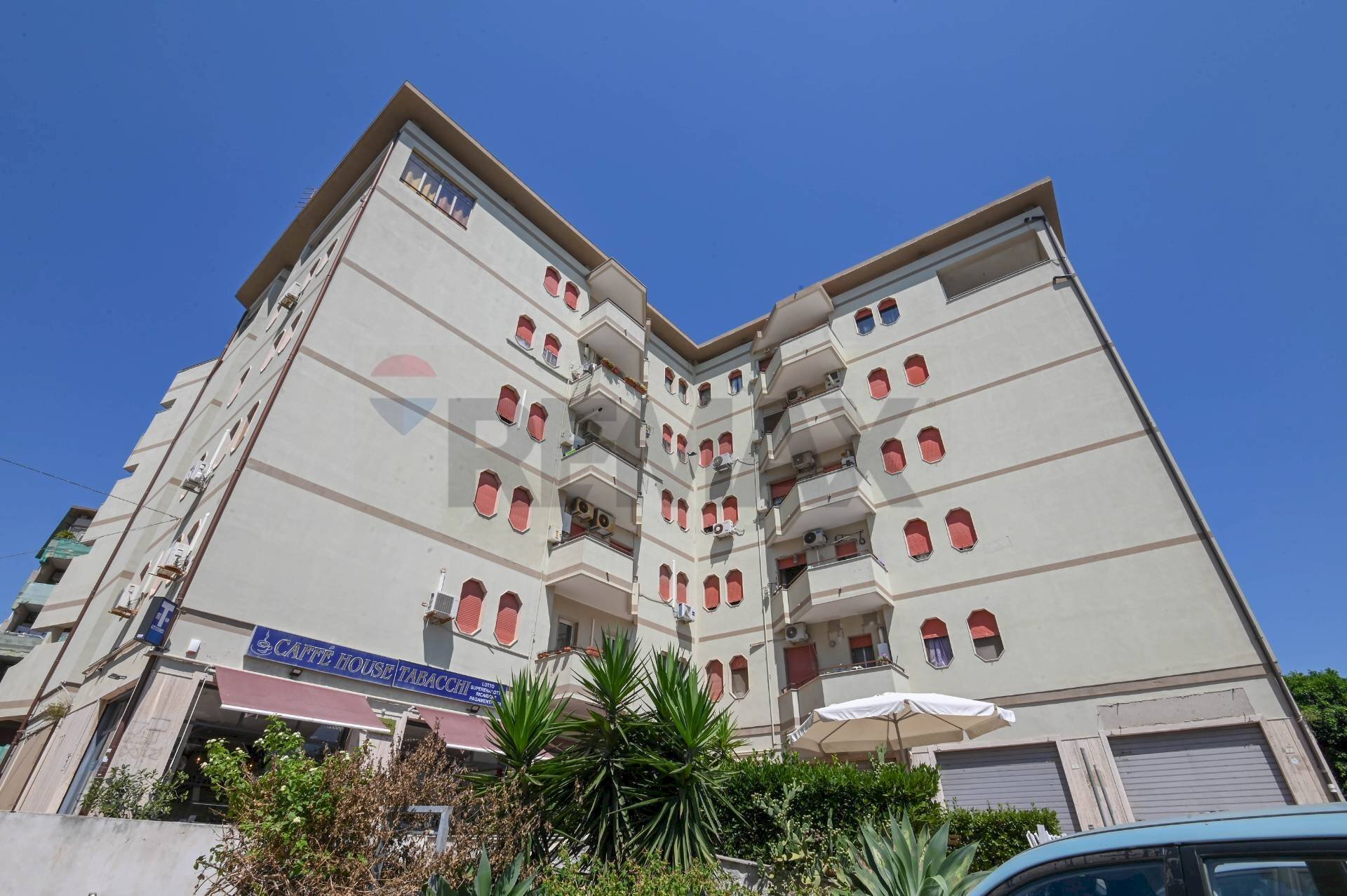 Edificio all\'aperto - Appartamento via di villa Ortisi
26, Siracusa - foto 3
