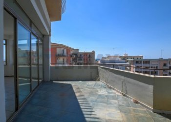 Terrazza - Appartamento via di villa Ortisi
 
26, Siracusa - foto 9