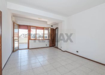 Stanza vuota - Appartamento via di villa Ortisi
 
26, Siracusa - foto 30