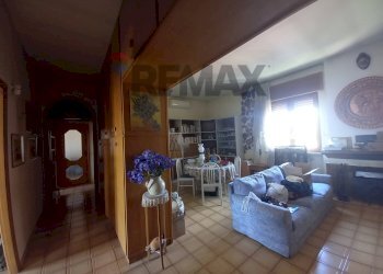 Soggiorno - Apartment Viale Beneduce
 
2, Caserta - photo 8