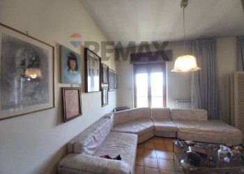 Soggiorno - Apartment Viale Beneduce
 
2, Caserta - photo 16