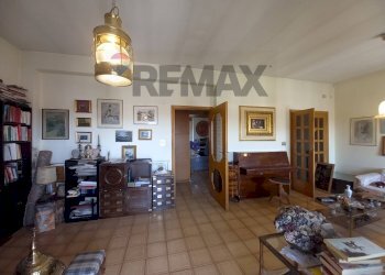 Soggiorno - Apartment Viale Beneduce
 
2, Caserta - photo 25