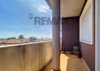 Balcone - Apartment Via Luigi Einaudi
 
23, Conegliano - photo 7