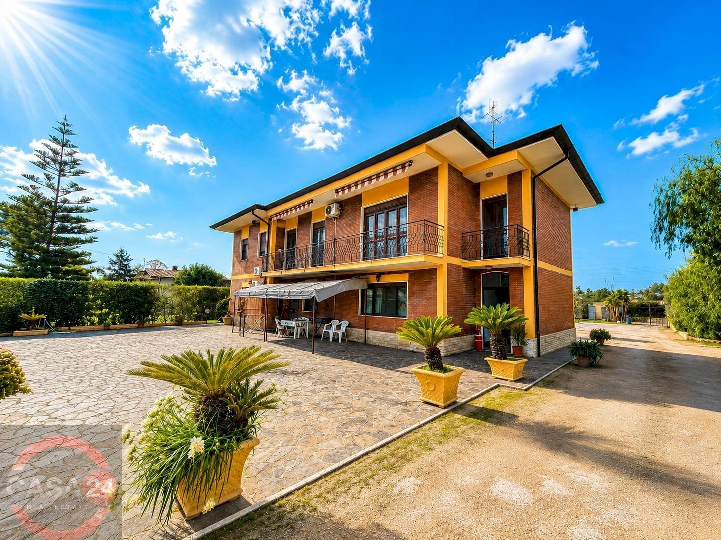 Foto 1 - Villa Via Pontina, Km 80, Latina - photo 1
