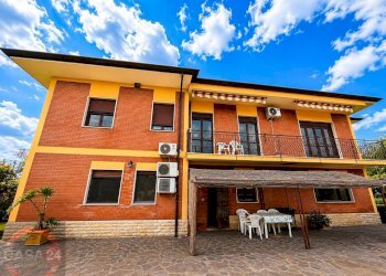 Foto 5 - Villa Via Pontina, Km 80, Latina - photo 5