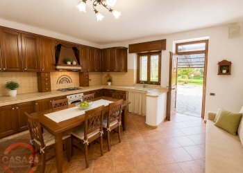 Foto 14 - Villa Via Pontina, Km 80, Latina - photo 14