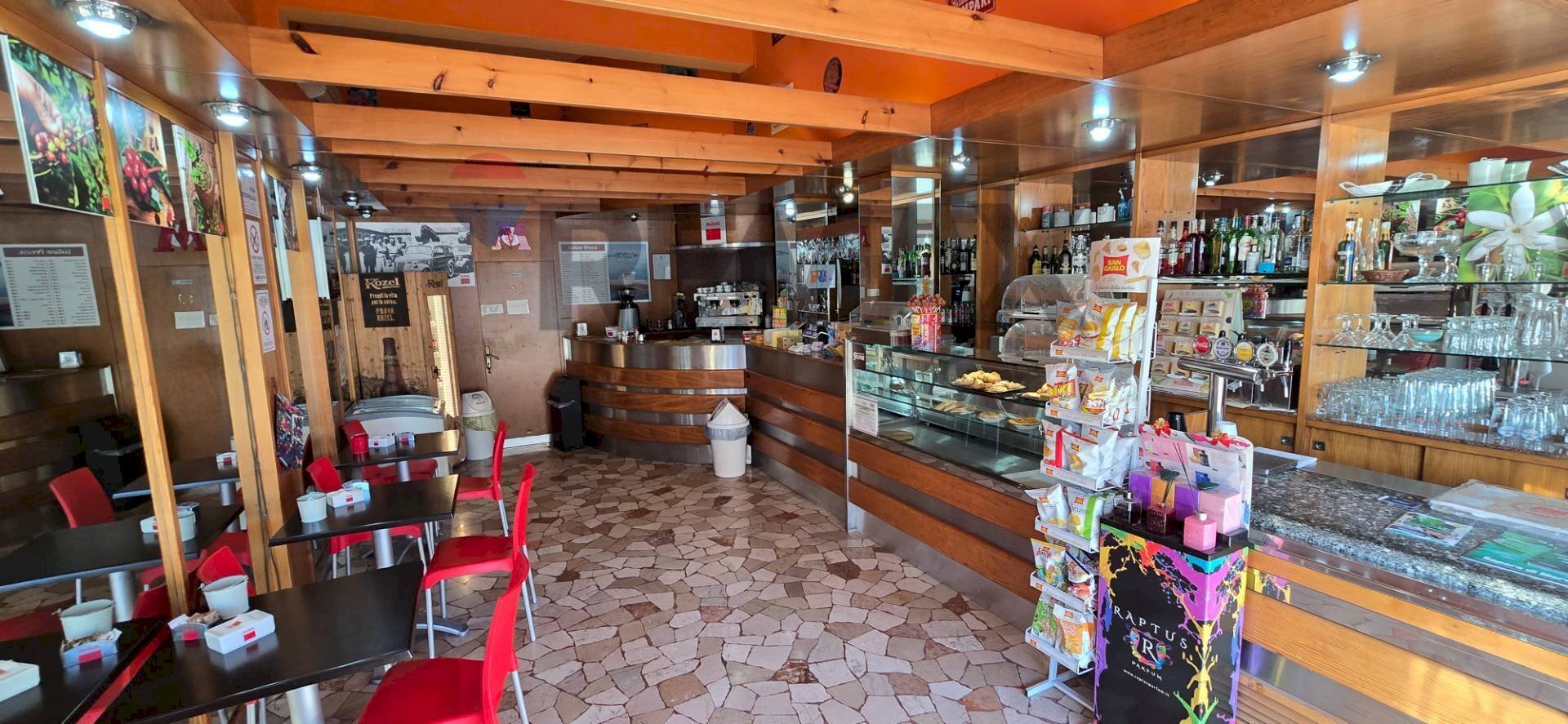 Dispensa di stoccaggio - Bar Tavola Calda - Fredda Via Eridania
251, Occhiobello - foto 3