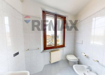 Bagno - Three-room apartment VIA FABIO FILZI
 
10, Pavia - photo 21