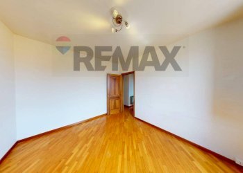 Stanza vuota - Three-room apartment VIA FABIO FILZI
 
10, Pavia - photo 28