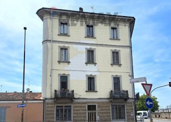 Edificio all\'aperto - Three-room apartment VIA FABIO FILZI
 
10, Pavia - photo 1