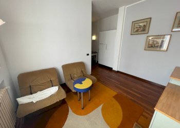 soggiorno - Two-room apartment Via Langhe
 
43, Mondovì - photo 1